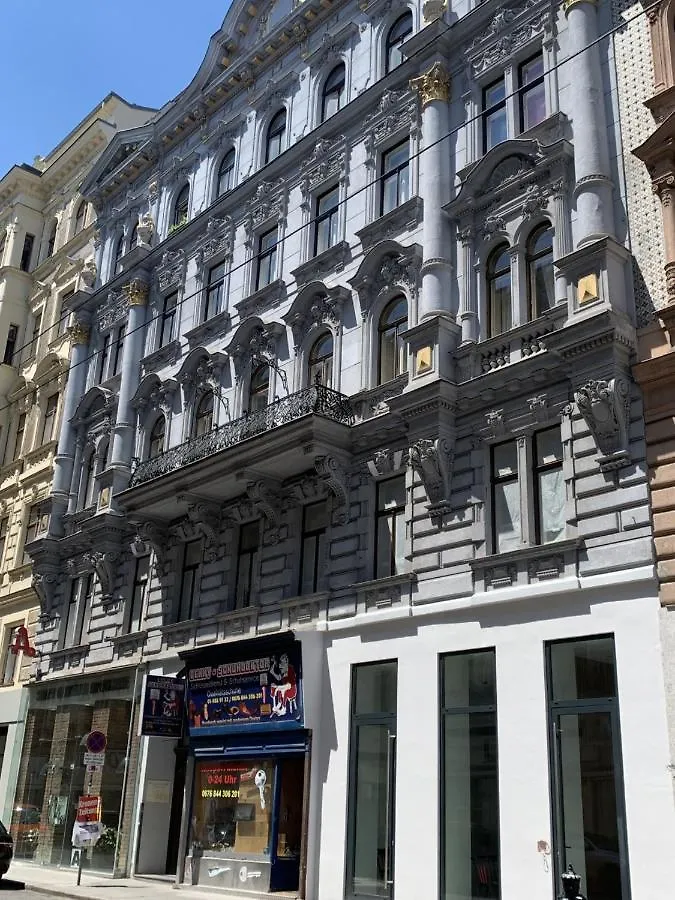 Grosszuegiges Apartment Mit Lounge Naehe Naschmarkt Vienna